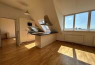 1040! Schöne 4-Zimmer Wohnung mit S/W/O-Terrasse und traumhaftem Blick! UNBEFRISTET!