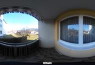 *** Helle Erdgeschosswohnung mit Balkon, 2 Schlafzimmern &amp; viel Potenzial in Langenwang ***