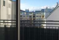 Preiswerte Dachwohnung - Charmante 64,70m2 Eigentumswohnung mit 5,42 m2 Terrasse - Nähe U3