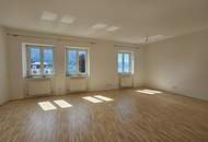 Stilvolle 2-Zimmer-Wohnung mit traumhaftem See- und Gebirgsblick in bester Altstadtlage