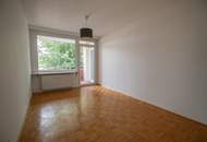 Nette 2-Zimmer-Wohnung mit Loggia nähe Klinikum