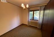 Baumgarten, Einfamilienhaus mit kleinem Garten