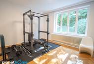 Luxuriöse Villa mit Indoor-Pool, großem Grundstück und nachhaltiger Technik