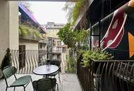 Modern revitalisiertes Altbaujuwel mit Balkon und Grünblick