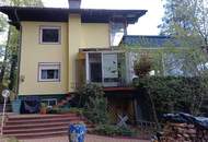 Großzügiges Landhaus mit TOP Garten in Waldrandlage!