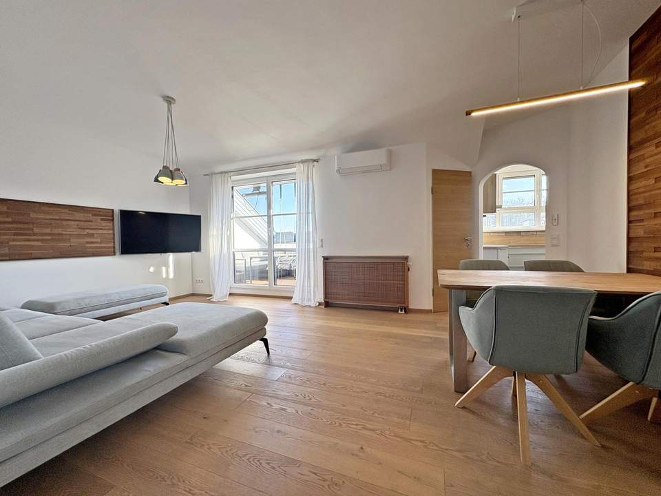 Moderne 3-Zimmerwohnung mit charmanter Dachterrasse!