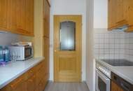 HELLE DREIZIMMERWOHUNG IN RUHIGER LAGE!