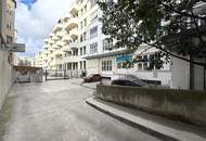 4 Schlafz. und ein großes Wohnzimmer der gehobenen Klasse, inkl. 2 PP // 4 bedr. and a large, upscale living, including 2 parking spaces //