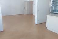 4 Zimmer Altbauwohnung