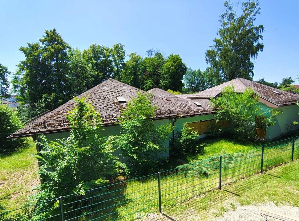 Ideal als Bildungszentrum, Seminar- und Tagungsraum mit kreativem Potential | Sanierungsobjekt nahe Stadtpark