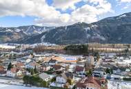 Sonniges Einfamilienhaus mit Pool, großem Keller & Ausbaupotenzial