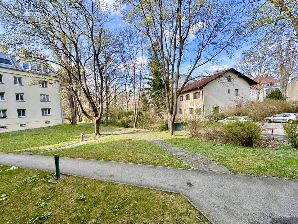 Grünlage beim Roten Berg in Hietzing – modernisierte Neubauwohnung mit Garage