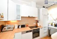 CHARMANTE ETAGE IM OBERGESCHOSS EINES ZWEIFAMILIENHAUSES TERRASSE &amp; GROSSER GARTEN - DOGS WELCOME