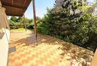 Ein Haus wie ein Sonntag - Sonnig, ruhig und voller Möglichkeiten! Tolle Ruhelage mit Süd-West Ausrichtung + 6 Zimmer + Großer Keller + Terrasse + Garage!