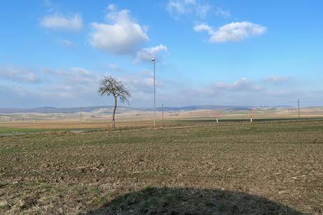 EIN TRAUM WIRD REALITÄT: AUSSERGEWÖHNLICHES BAUGRUNDSTÜCK IN KLEINRÖTZ MIT HERRLICHEM AUS- UND FERNBLICK IN TOLLER, ERHÖHTER WOHNLAGE, Grund und Boden-kauf, 270.000,€, 2111 Korneuburg