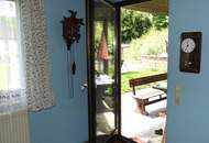 Modernes Einfamilienhaus mit Pool, Garage und großzügigem Garten