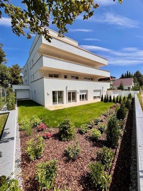 Luxuswohnung in Bestlage zu vermieten - 3-Zimmer-Wohnung mit rundum laufender Terrasse