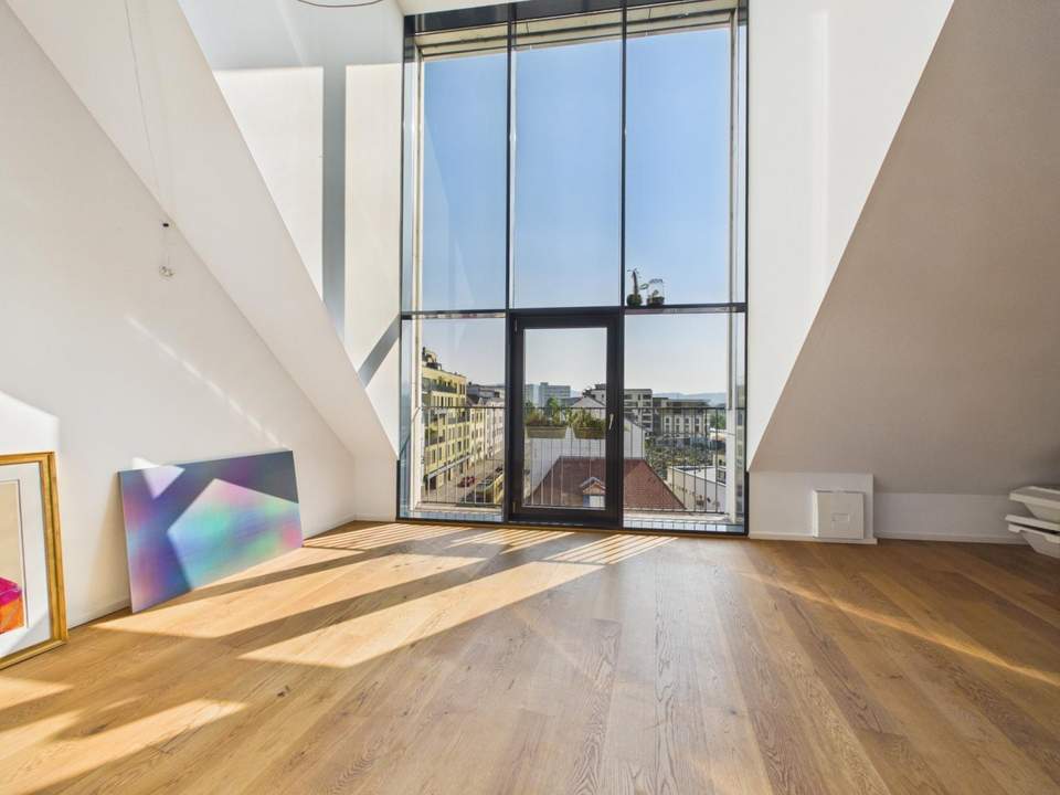 Linz/Urfahr: PENTHOUSEWOHNUNG der Superlative, ca. 95m² Wfl. mit Galerie und großer Terrasse