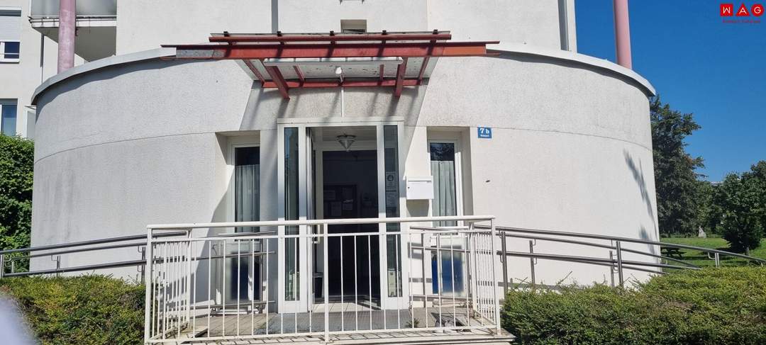 Moderne, helle Ordination-/Büro-/Geschäftsfläche im nachgefragten Wohnpark in Haid – Ansfelden – ab Jänner 2026 verfügbar