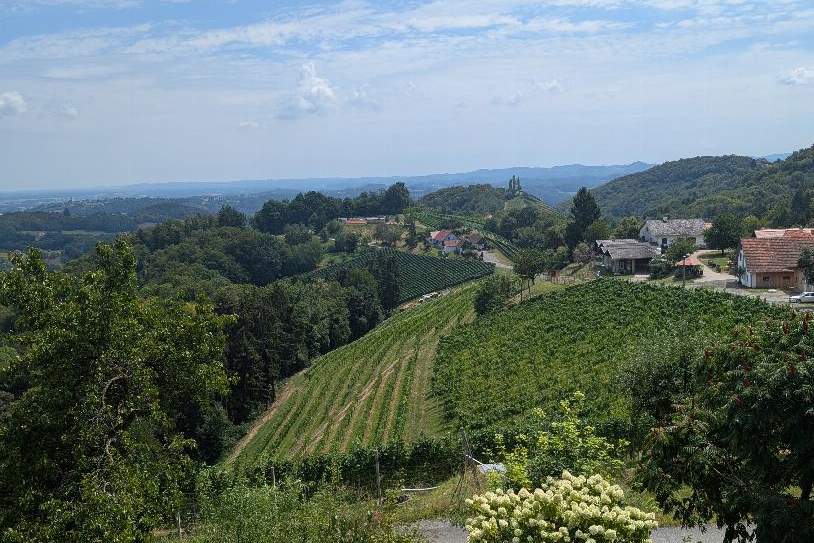 Wohnhaus in südsteirischer Idylle: Ihr Logenplatz in Kitzeck im Sausal!, Haus-kauf, 8442 Leibnitz