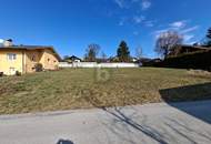 SONNIGES BAUGRUNDSTÜCK ERSCHLOSSEN