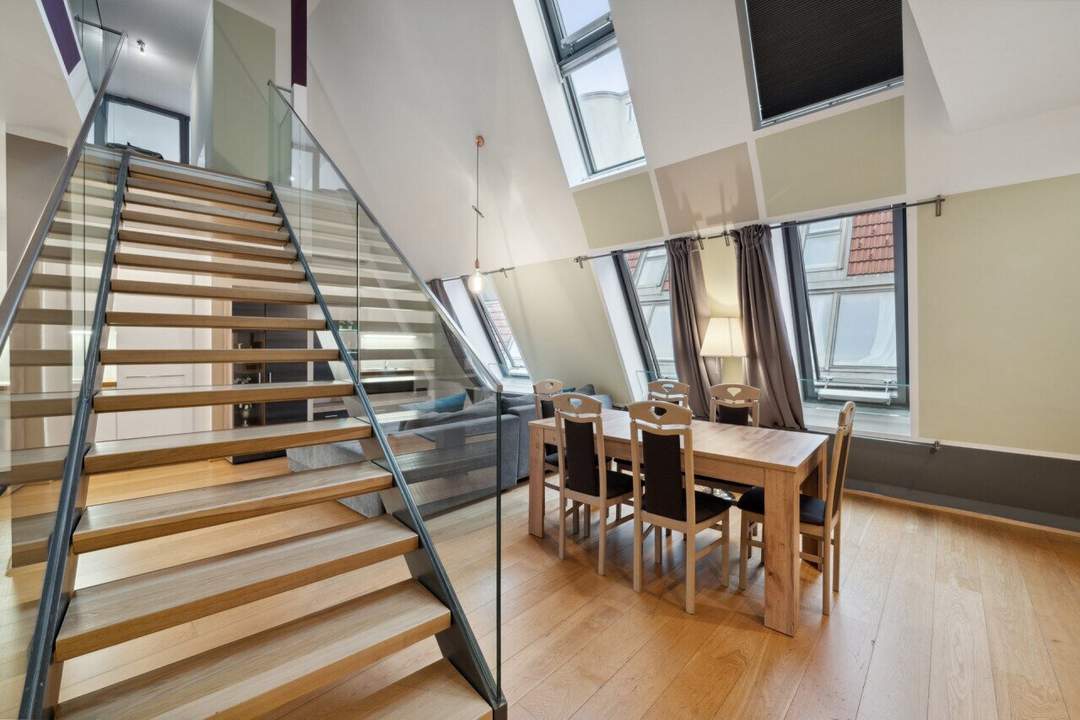 Naschmarktnähe! Tolle 4-Zimmer DG-Maisonettewohnung mit Terrasse ab März 2026!