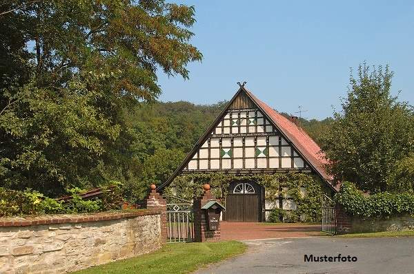 Gasthaus mit Gastgarten