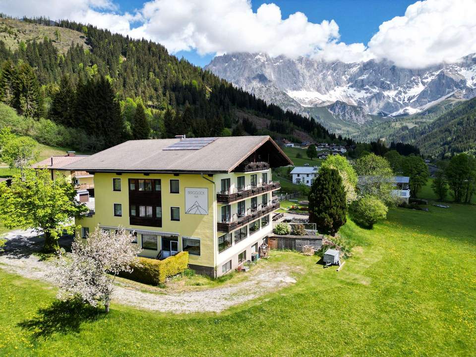 Betriebsbereites Hotel in Filzmoos – Ski amadé | 30 Gästebetten genehmigt | Erweiterbar
