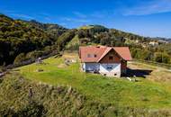 Alleinlage mit Panoramablick inklusive: Haus mit ebenem Grundstück in traumhafter Lage