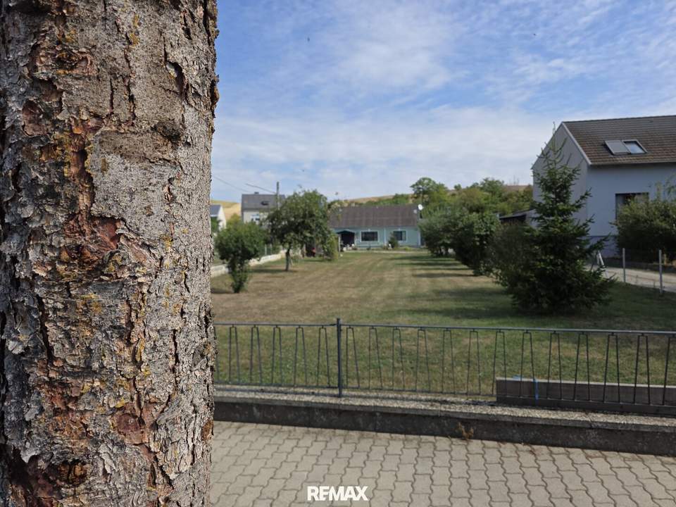 OPEN HOUSE! Großzügiges Einfamilienhaus mit Zubau, großem Garten und Bauland