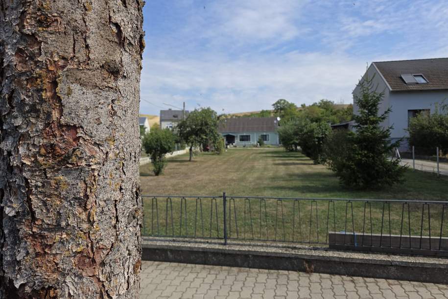 OPEN HOUSE! Großzügiges Einfamilienhaus mit Zubau, großem Garten und Bauland, Haus-kauf, 279.000,€, 2130 Mistelbach
