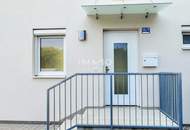 Hell, modern, Erstbezug: Mietkauf Doppelhaushälfte in familiärer Anlage