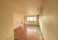 HERRLICHER FERNBLICK vom 7. STOCK! Wohnung mit LOGGIA zu SANIEREN!