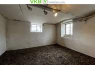 Charmante Altbauwohnung mit Eigengarten und Villenflair in Leonding!