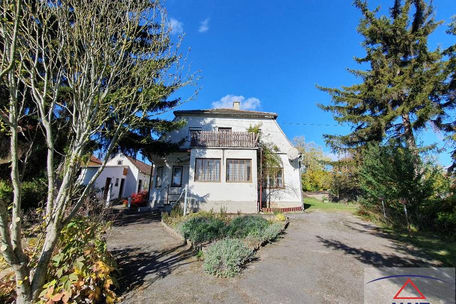 Großzügiges Grundstück mit Wohnhaus im Weinviertel!, Grund und Boden-kauf, 2193 Mistelbach