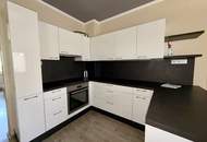 Großzügiges Familienhaus rd. 234 m² Wnfl. mit 1.446 m² Grundstück &amp; großem Entwicklungspotenzial!