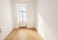 Zeitlose Eleganz im Stilaltbau: Luxuriös sanierte Traumwohnung