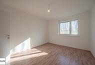 VIDEOTOUR! Eckwohnung mit schönem Eigengarten und überdachter Terrasse (3 Zimmer, inkl. 2 KFZ-Stellplätze)