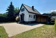 Haus mit großer Terrasse und wunderbarem Garten
