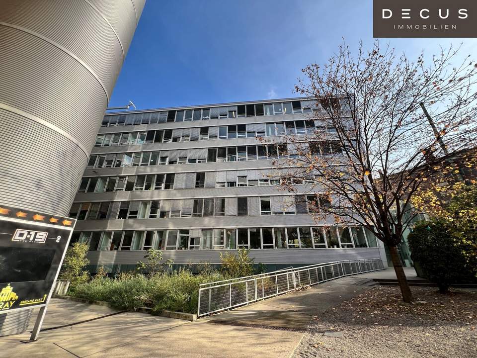 Hochwertig ausgestattete Bürofläche im beliebten Bürohaus SKYLINE Offices - BREEAM zertifiziert
