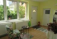 NEU RENOVIERTES EINFAMILIENHAUS MIT NEBENGEBÄUDE