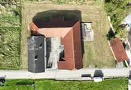 Ehemaliger Bauernhof mit Wirtschaftstrakt