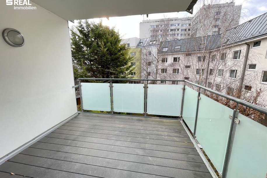 Helle 2-Zimmerwohnung mit Balkon in toller Lage, Wohnung-miete, 1.085,00,€, 1220 Wien 22., Donaustadt