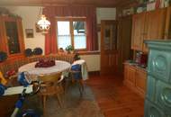 Charmantes 7-Zimmer-Haus mit großzügigem Garten in bester Lage (Provisionsfrei)