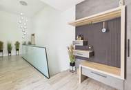 Mehr Platz fürs Leben: Familienhaus mit 4-m-Garage, Hebebühne, Pool & Homeoffice