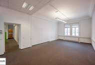 ** Repräsentatives Altbau-Büro mit Klimaanlage und Balkon – ca. 201 m² vis à vis Wien Mitte / The Mall; ab sofort **
