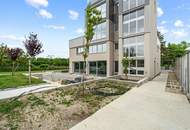 "Für Botschaft, Investoren, Notar- oder Ärztezentrum Firma mit Wohnung"