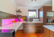 Zwei Häuser – doppelte Möglichkeiten: Wohnen, Genießen &amp; Rendite in Velden am Wörthersee