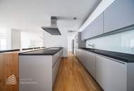 Wunderschöne 7-Zimmer Wohnung mit Garten und Terrassen