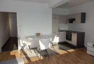 Sonnige Eck-Wohnung, 2 Zimmer Neubau